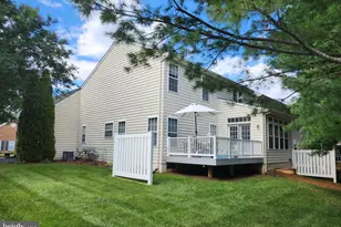 249 Sapphire Ct, Warrenton, VA 20186 - Photo 3