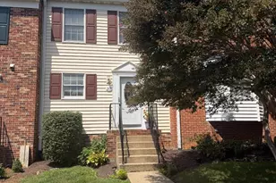 265 Fairfield Dr, Warrenton, VA 20186 - Photo 1