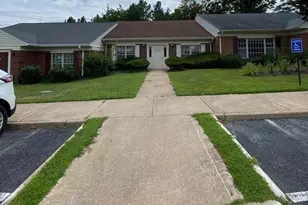 400-440 Hospital Dr, Warrenton, VA 20186 - Photo 1