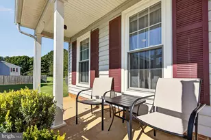 446 Ridge Ct, Warrenton, VA 20186 - Photo 3