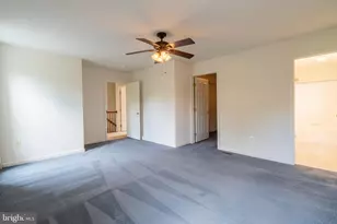 10955 Southcoate Village Dr, Bealeton, VA 22712 - Photo 15