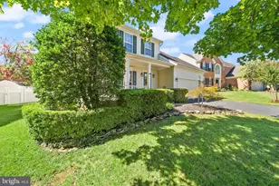 338 Singleton Cir, Warrenton, VA 20186 - Photo 3