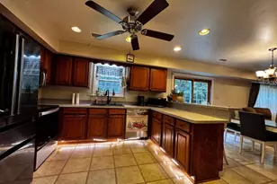 5746 Myriah Ct, Warrenton, VA 20187 - Photo 15