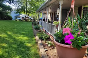 5746 Myriah Ct, Warrenton, VA 20187 - Photo 3