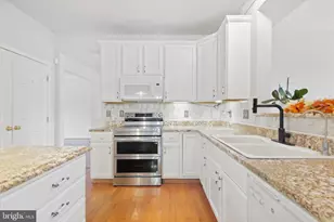 6671 Clarkes Meadow Dr, Bealeton, VA 22712 - Photo 13