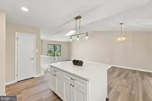 7200 N Starcrest Dr, Warrenton, VA 20187 - Photo 23