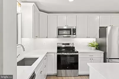 7200 N Starcrest Drive, Warrenton, VA 20187 - Photo 29