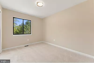 7200 N Starcrest Drive, Warrenton, VA 20187 - Photo 35