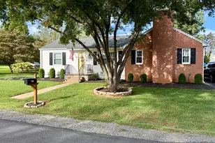 237 Monroe St, Warrenton, VA 20186 - Photo 1