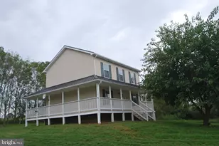 10266 Hume Rd, Marshall, VA 20115 - Photo 1