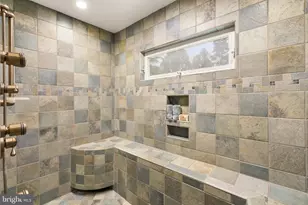 7154 Chesterfield Dr, Warrenton, VA 20187 - Photo 37