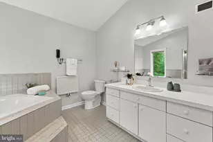 8423 Lock Ln, Warrenton, VA 20186 - Photo 49