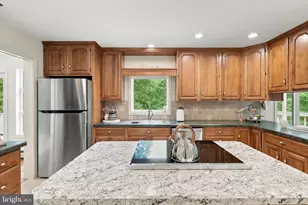 8423 Lock Ln, Warrenton, VA 20186 - Photo 25