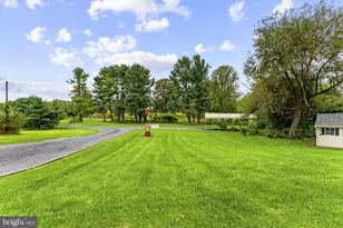 9813 Crest Hill Rd, Marshall, VA 20115 - Photo 95