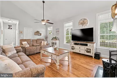 9813 Crest Hill Road, Marshall, VA 20115 - Photo 11