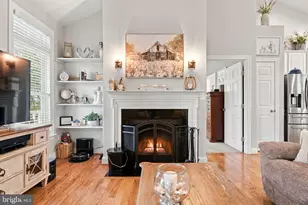 9813 Crest Hill Rd, Marshall, VA 20115 - Photo 15