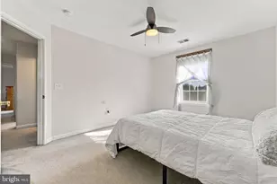 215 Fox Chase St, Warrenton, VA 20186 - Photo 55