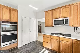 215 Fox Chase St, Warrenton, VA 20186 - Photo 35