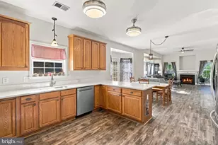 215 Fox Chase St, Warrenton, VA 20186 - Photo 31
