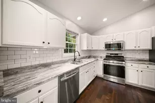 7678 Greenwood Way, Nokesville, VA 20181 - Photo 17