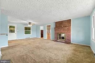 9707 Crest Hill Rd, Marshall, VA 20115 - Photo 7