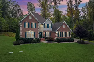 6743 Breezy Dr, Warrenton, VA 20187 - Photo 1
