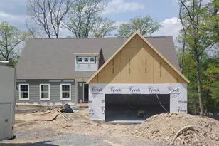 120 Downhill Cir, Cross Junction, VA 22625 - Photo 1