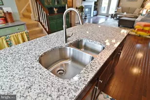 105 Keller Ct, Winchester, VA 22602 - Photo 9