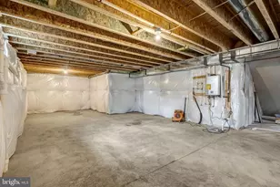 100 Midsummer Ln, Middletown, VA 22645 - Photo 37