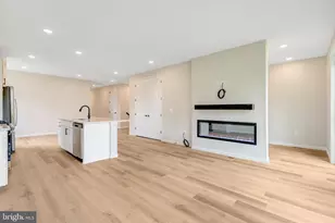 100 Midsummer Ln, Middletown, VA 22645 - Photo 19