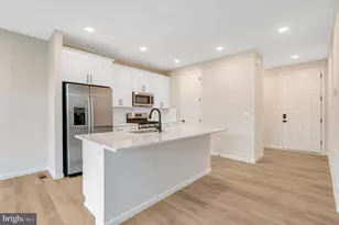 102 Midsummer Ln, Middletown, VA 22645 - Photo 9