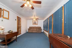 242 Footstone Ln, Winchester, VA 22603 - Photo 17