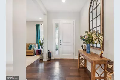 102 Phoebe Court, Lake Frederick, VA 22630 - Photo 3