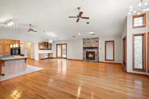 102 Divot Pl, Cross Junction, VA 22625 - Photo 13