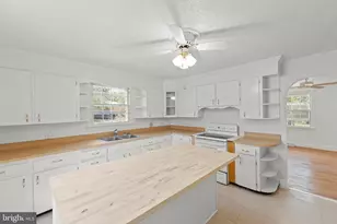 191 Chapman Ln, Winchester, VA 22603 - Photo 13