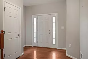 125 Cheshire Ct, Winchester, VA 22602 - Photo 5