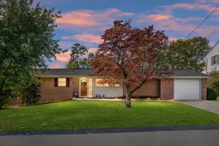 138 Country Club Cir, Winchester, VA 22602 - Photo 1