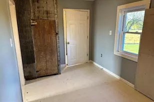 136 Shady Creek Rd, Clear Brook, VA 22624 - Photo 9