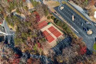 112 Country Club Dr, Cross Junction, VA 22625 - Photo 37