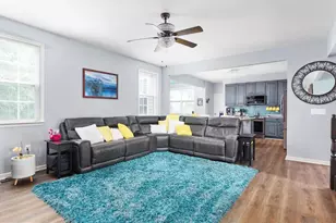 112 Country Club Dr, Cross Junction, VA 22625 - Photo 11