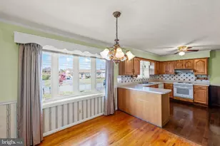 204 Ridge Rd, Winchester, VA 22602 - Photo 9