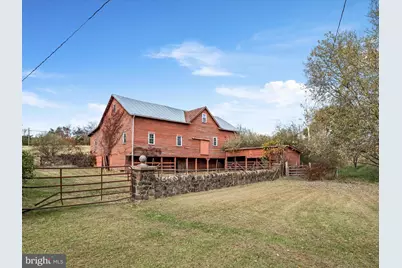 6530 N. Frederick Pike, Cross Junction, VA 22625 - Photo 1