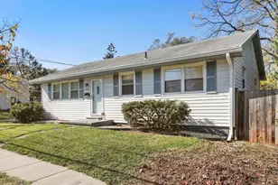 239 Chestnut St, Winchester, VA 22601 - Photo 7