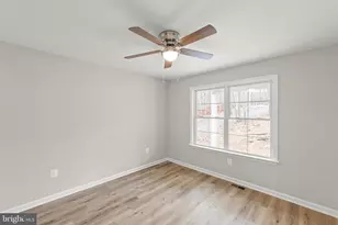 109 Sycamore Pl, Cross Junction, VA 22625 - Photo 17