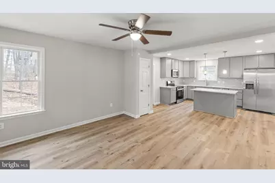 109 Sycamore Place, Cross Junction, VA 22625 - Photo 11