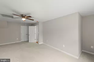 109 Sycamore Pl, Cross Junction, VA 22625 - Photo 23