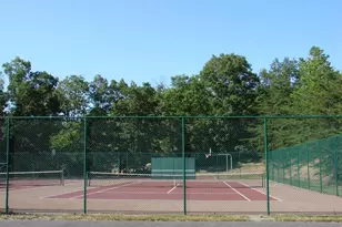 109 Sycamore Pl, Cross Junction, VA 22625 - Photo 7