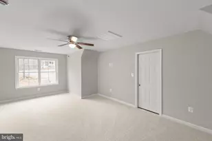 109 Sycamore Pl, Cross Junction, VA 22625 - Photo 21