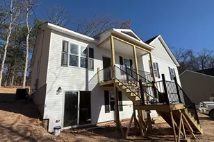 1102 Lakeview Dr, Cross Junction, VA 22625 - Photo 5