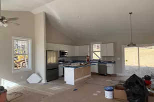 1102 Lakeview Dr, Cross Junction, VA 22625 - Photo 17